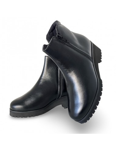 Stivaletto in pelle nera  con doppia zip
